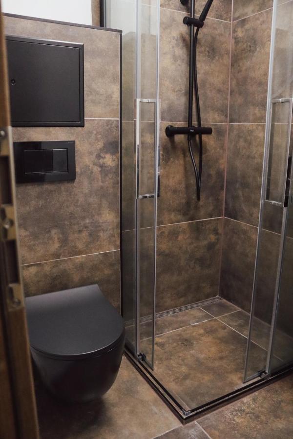Iq Apartments Eperjes Kültér fotó