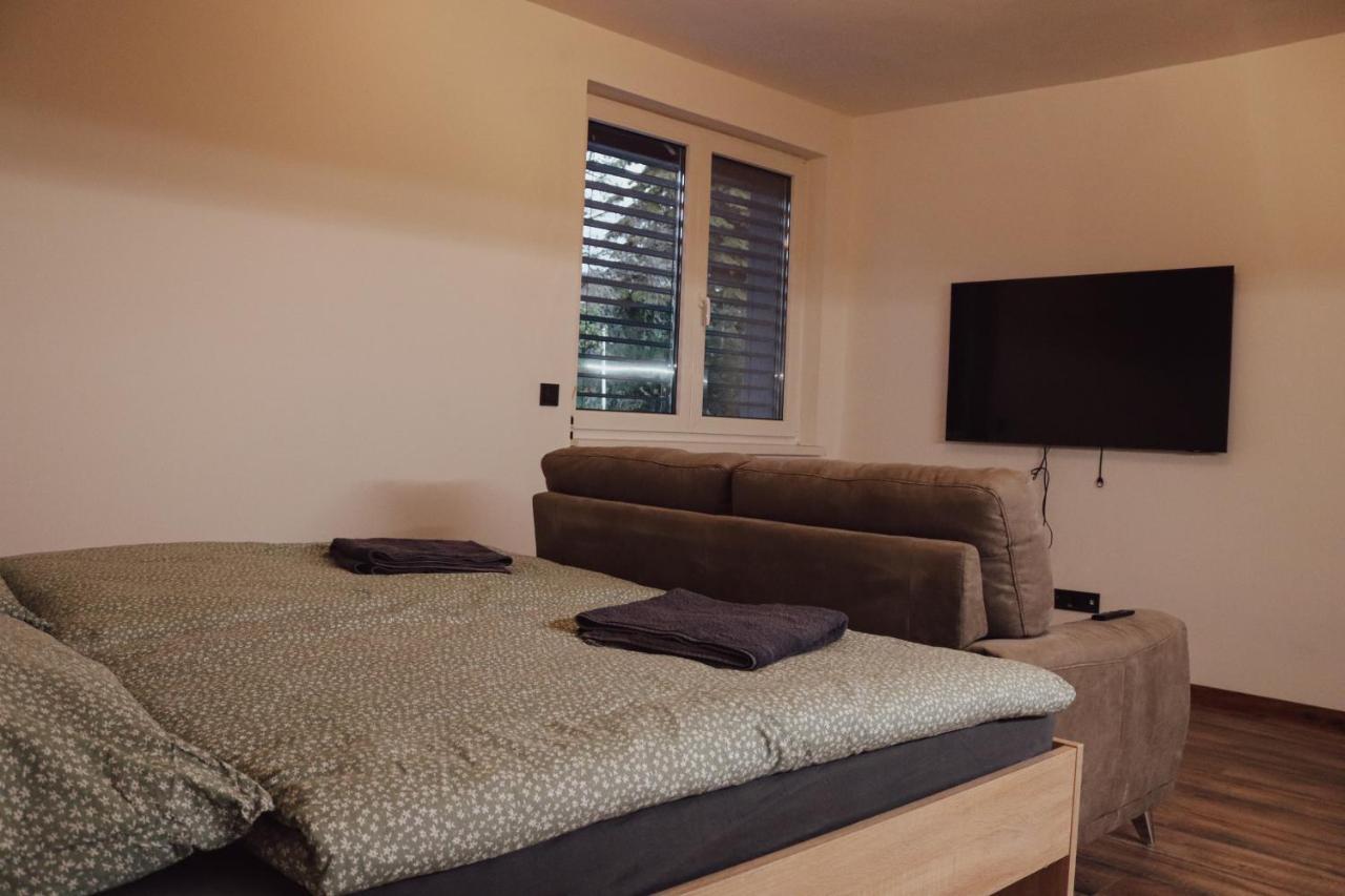 Iq Apartments Eperjes Kültér fotó