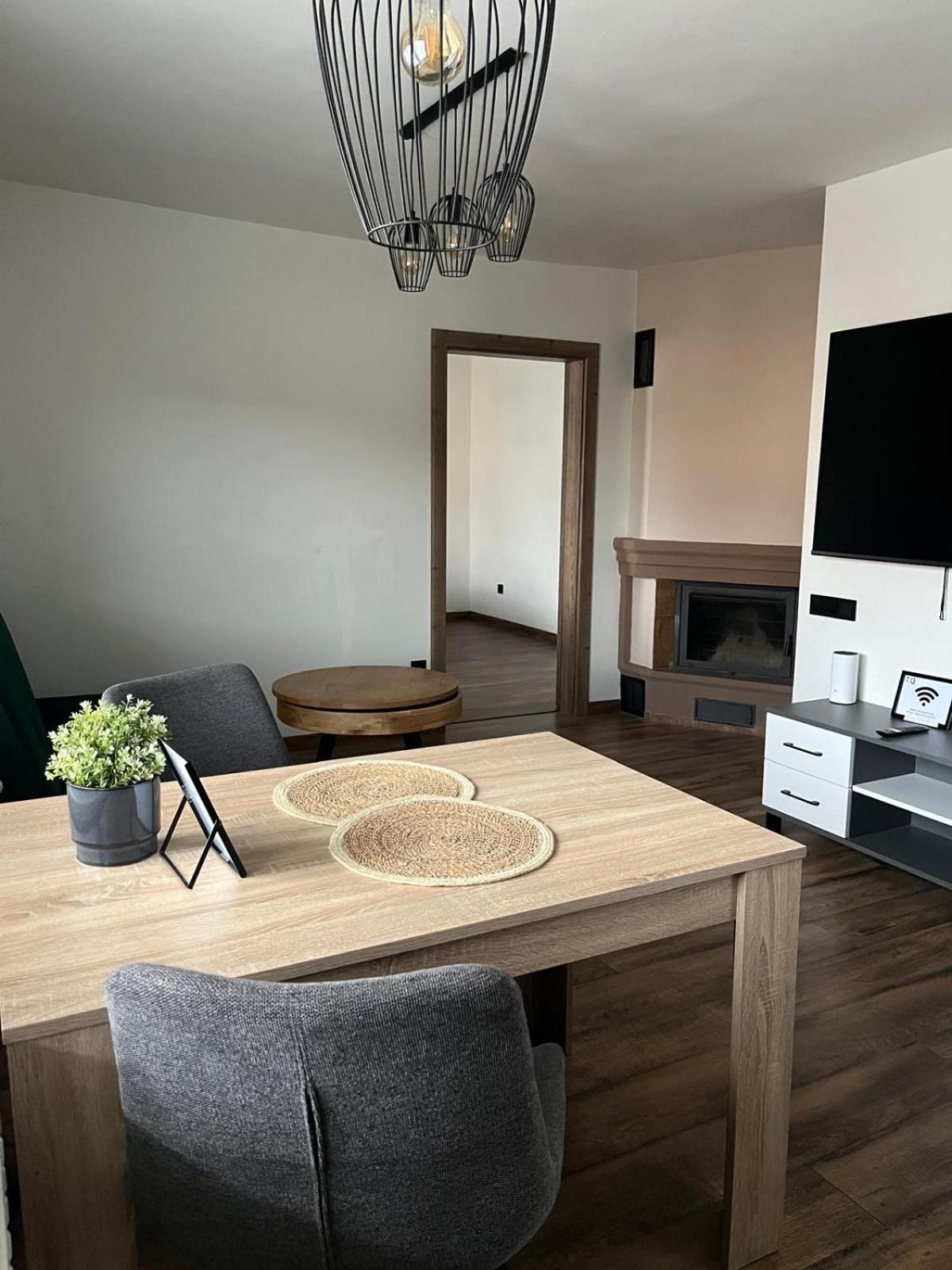 Iq Apartments Eperjes Kültér fotó