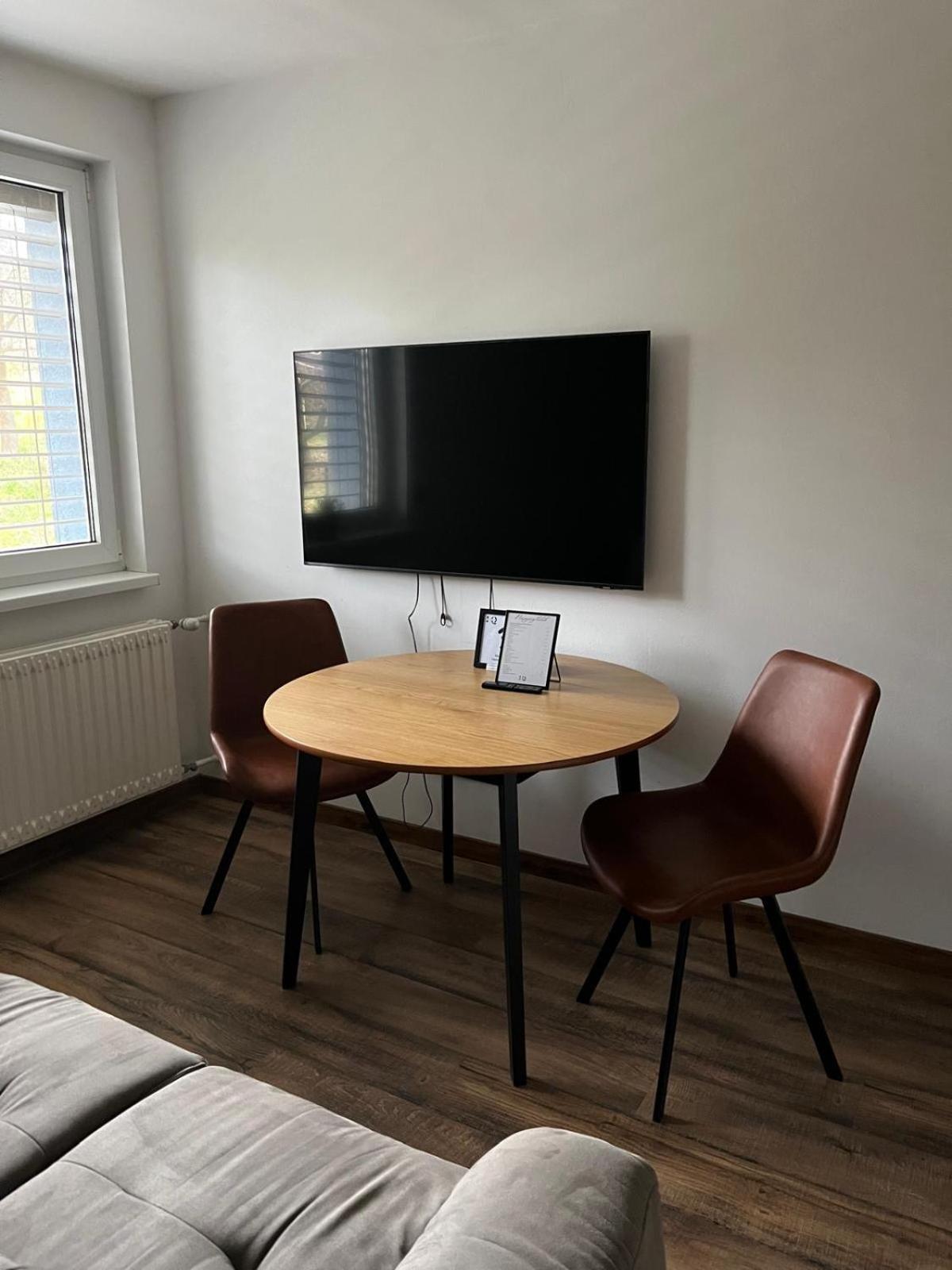 Iq Apartments Eperjes Kültér fotó